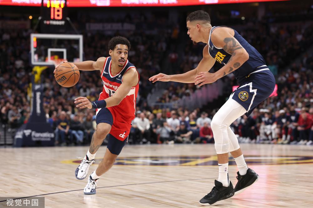 与肌肉冲击 与肌肉冲击